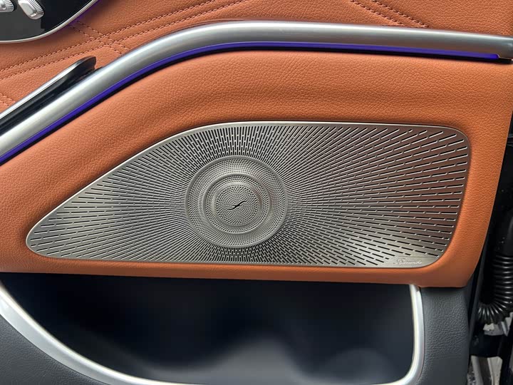 Фото 4 - Mercedes-Benz Maybach S-Class