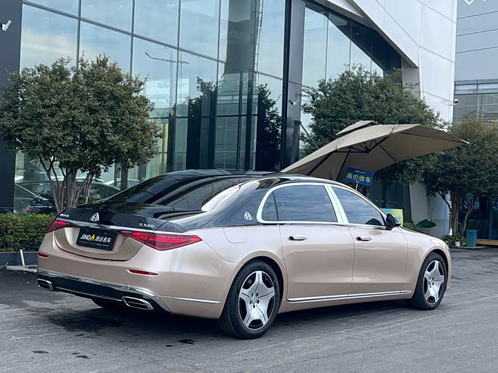 Фото 9 - Mercedes-Benz Maybach S-Class
