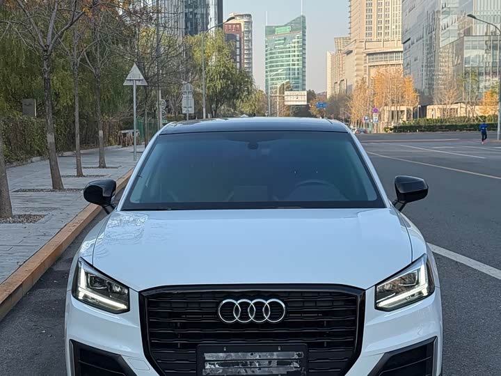 Фото 4 - Audi Q2L