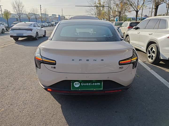 Фото 6 - XPeng Mona M03