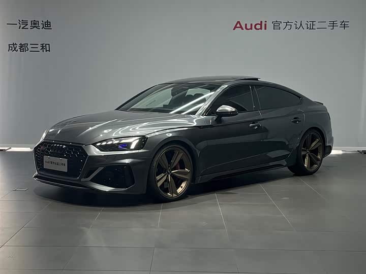 Фото 1 - Audi RS 5