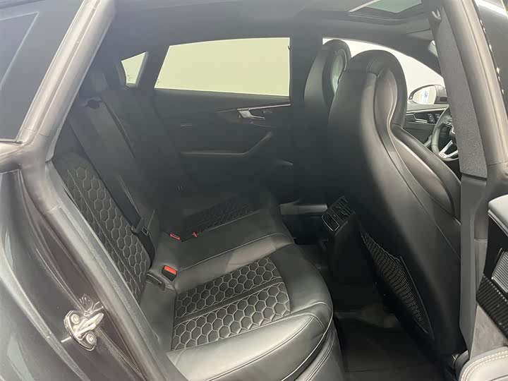 Фото 7 - Audi RS 5