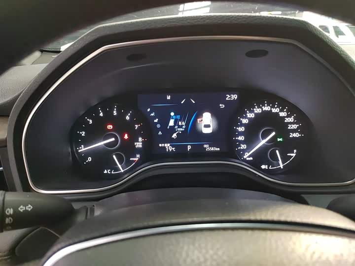 Фото 12 - Toyota Avalon