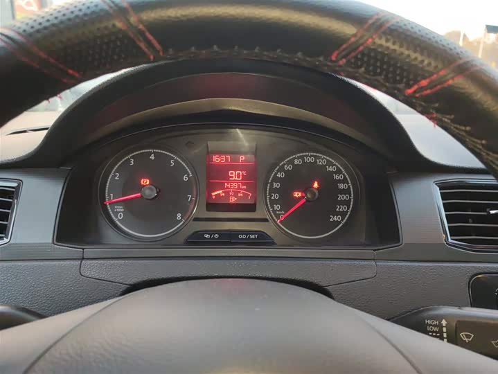 Фото 12 - Volkswagen Santana