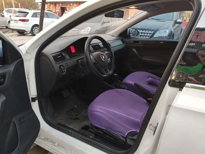 Фото 16 - Volkswagen Santana