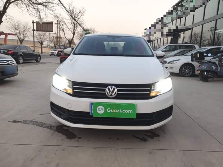 Фото 3 - Volkswagen Santana