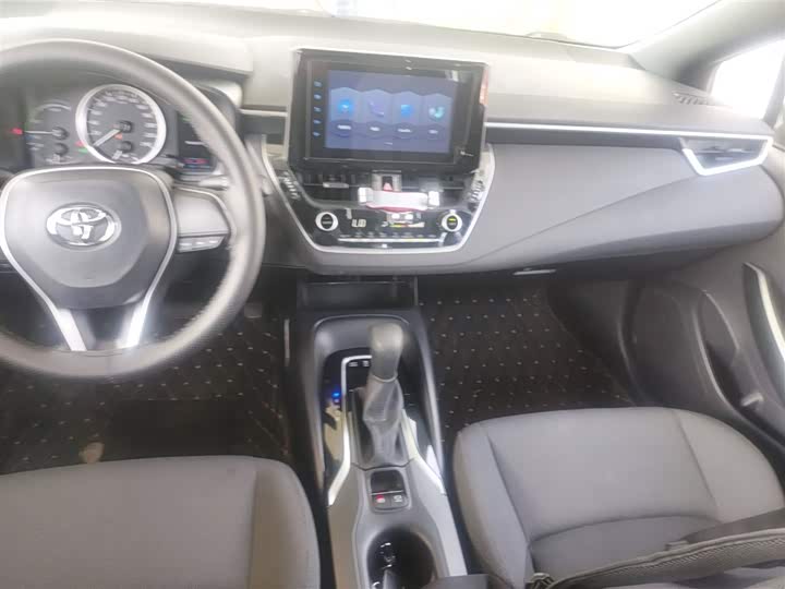 Фото 14 - Toyota Levin