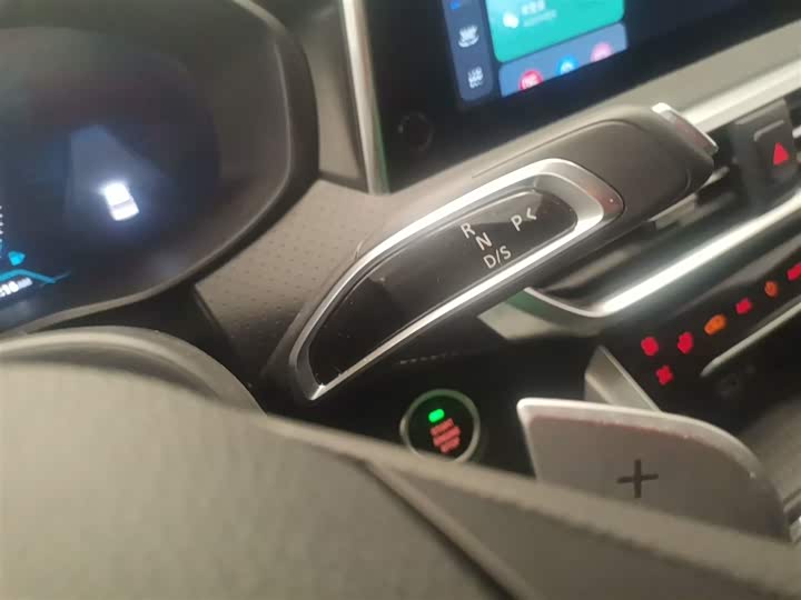 Фото 14 - Maxus G50