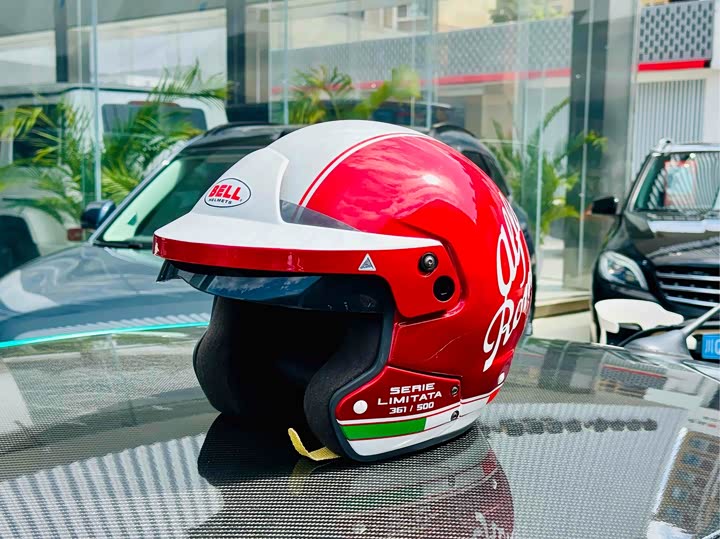 Фото 18 - Alfa Romeo Giulia