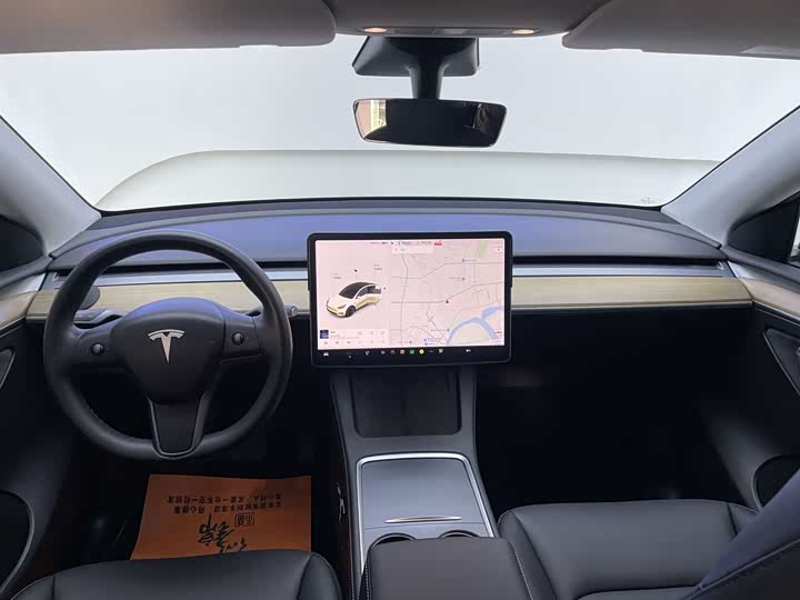 Фото 9 - Tesla Model Y