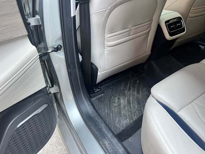 Фото 13 - Chery Arrizo 8