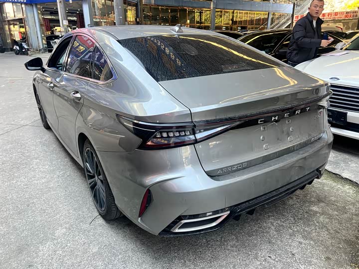 Фото 14 - Chery Arrizo 8