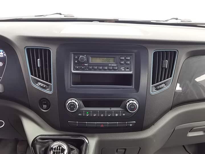 Фото 12 - Foton Tuyano