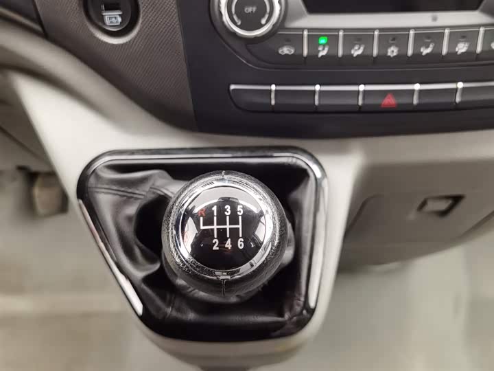 Фото 13 - Foton Tuyano