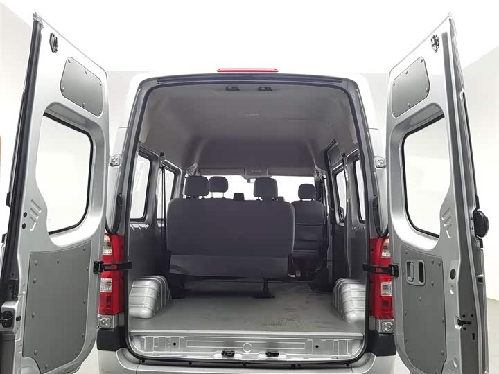 Фото 16 - Foton Tuyano