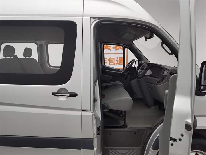 Фото 23 - Foton Tuyano