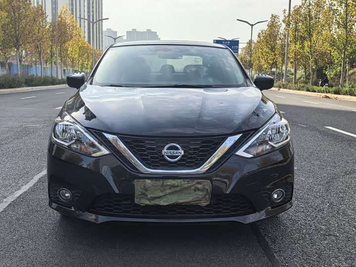 Фото 3 - Nissan Sylphy