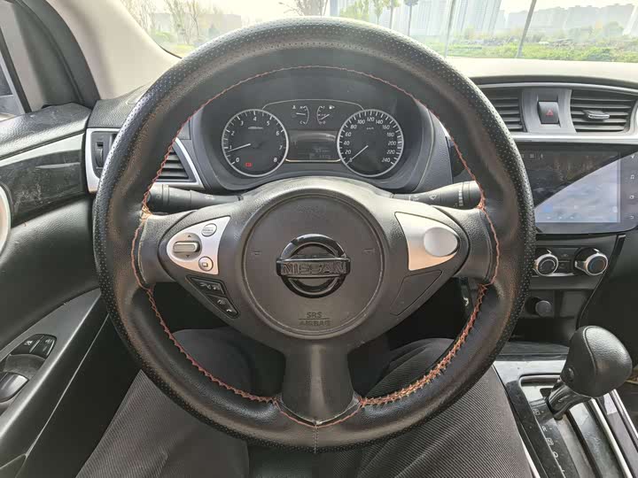 Фото 6 - Nissan Sylphy