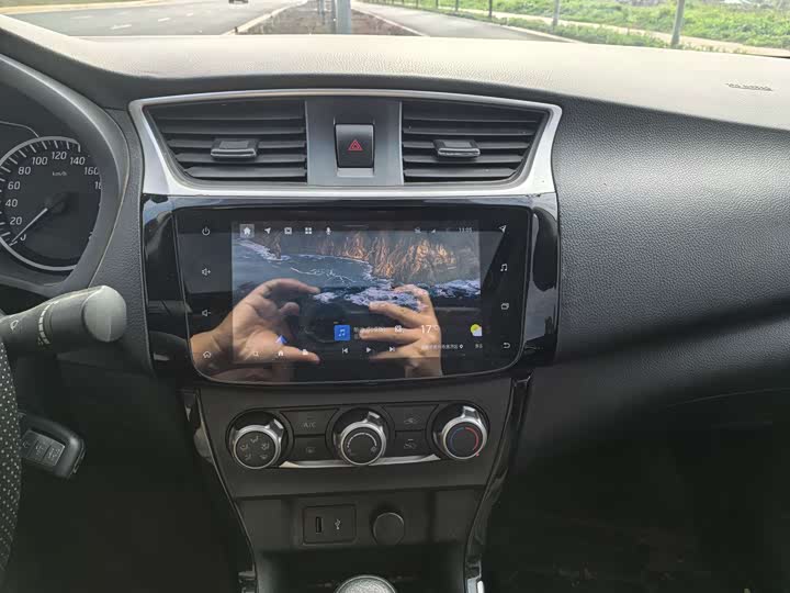 Фото 8 - Nissan Sylphy