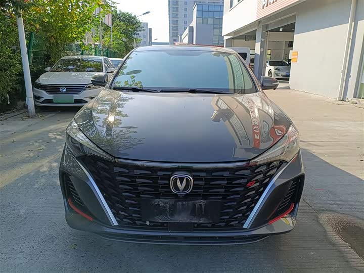 Фото 3 - Changan Eado Plus