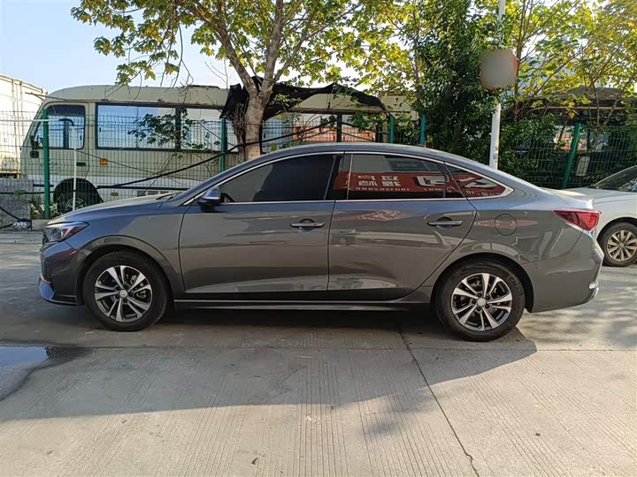 Фото 5 - Changan Eado Plus