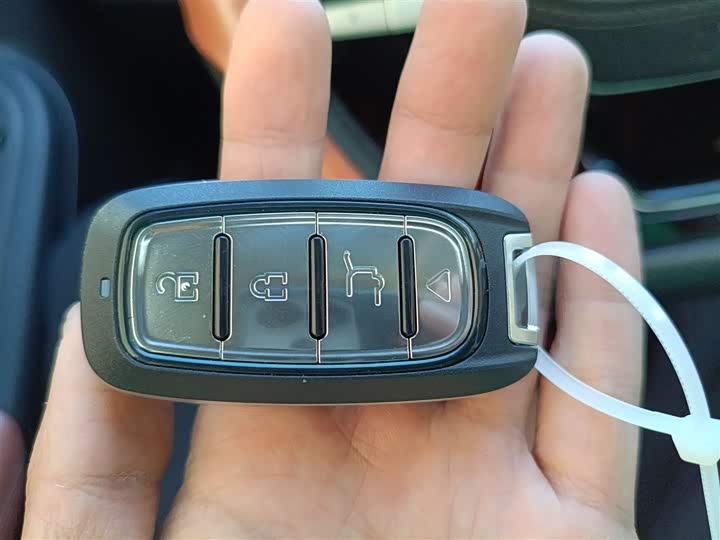 Фото 9 - Changan Eado Plus