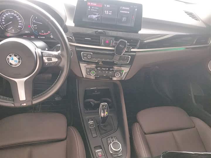 Фото 13 - BMW X1