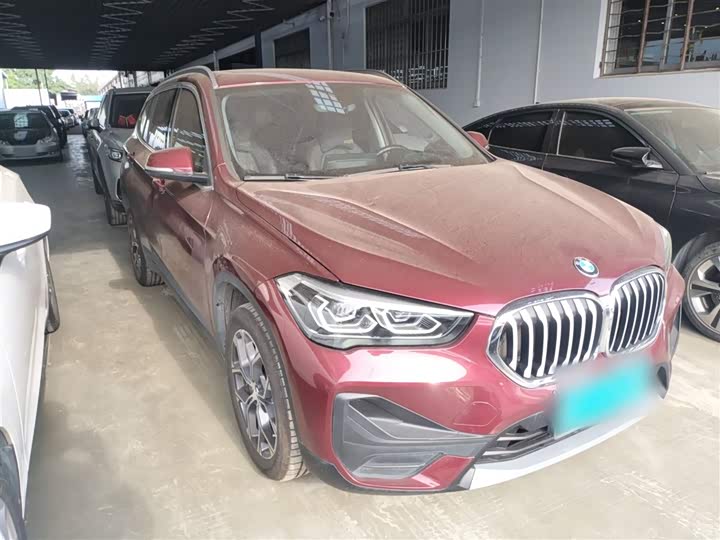 Фото 4 - BMW X1