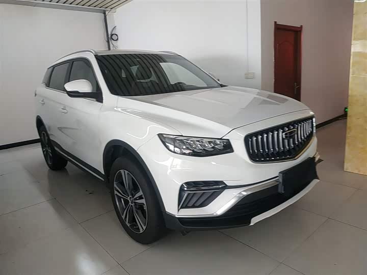 Фото 4 - Geely Atlas