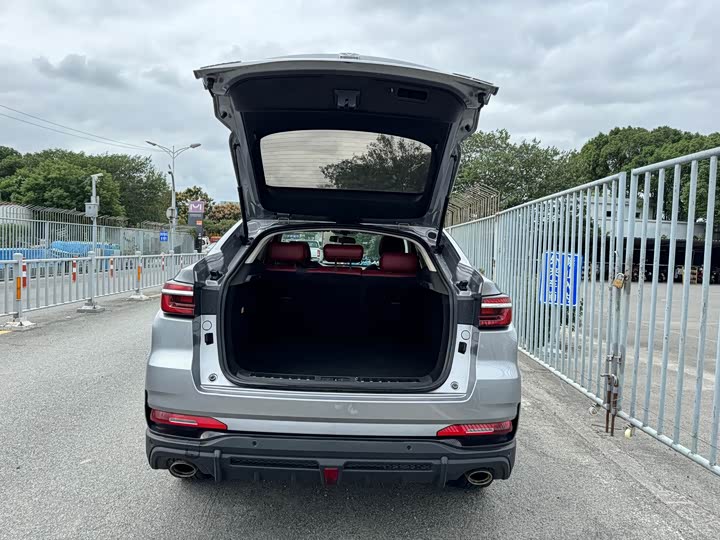 Фото 12 - Changan CS85 Coupe