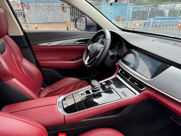 Фото 9 - Changan CS85 Coupe