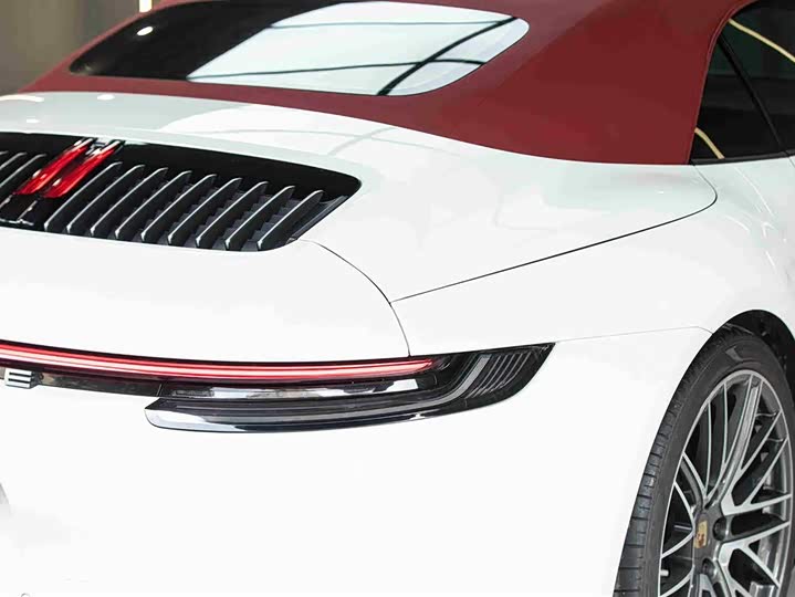 Фото 3 - Porsche 911