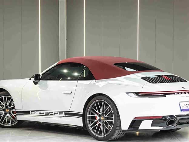 Фото 5 - Porsche 911