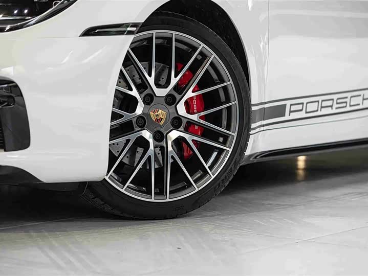 Фото 6 - Porsche 911