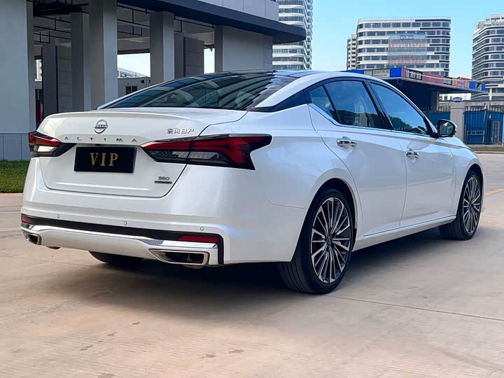 Фото 6 - Nissan Teana