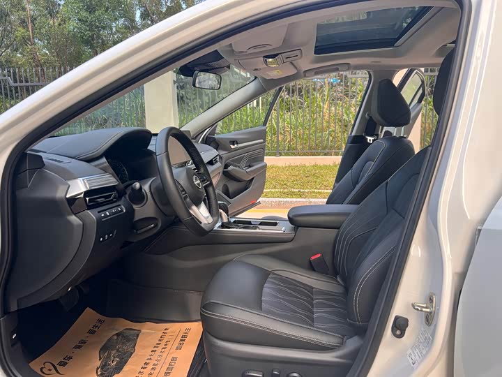 Фото 8 - Nissan Teana