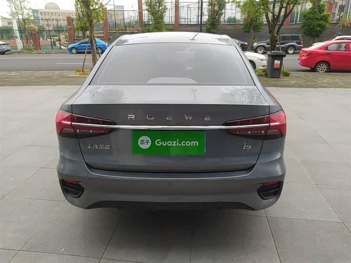 Фото 6 - Roewe i5