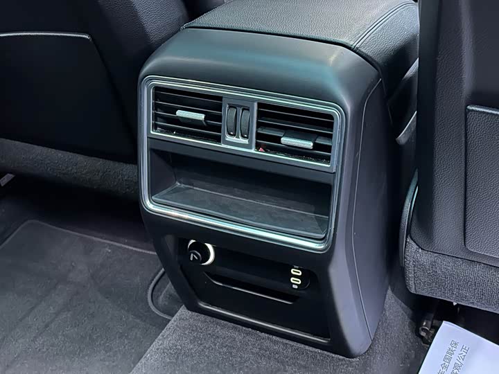 Фото 25 - Porsche Cayenne