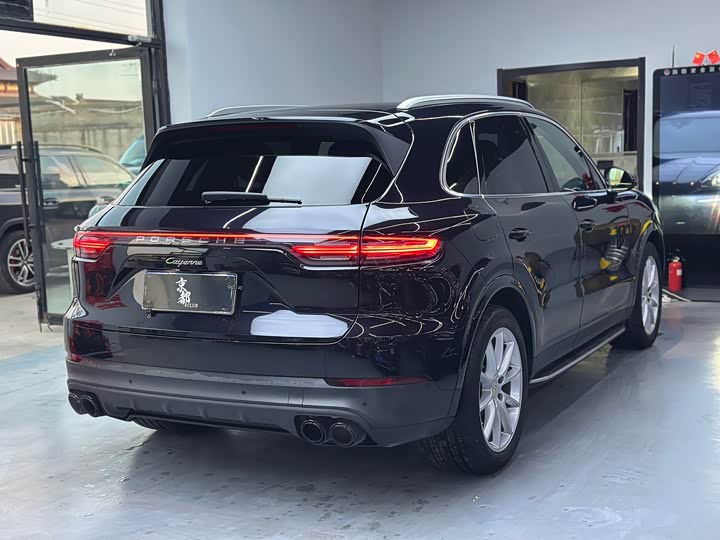 Фото 6 - Porsche Cayenne