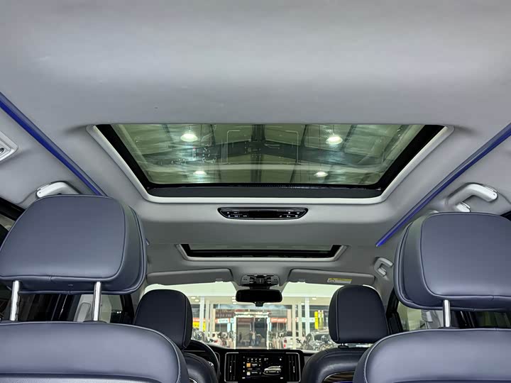 Фото 17 - GAC Trumpchi M8