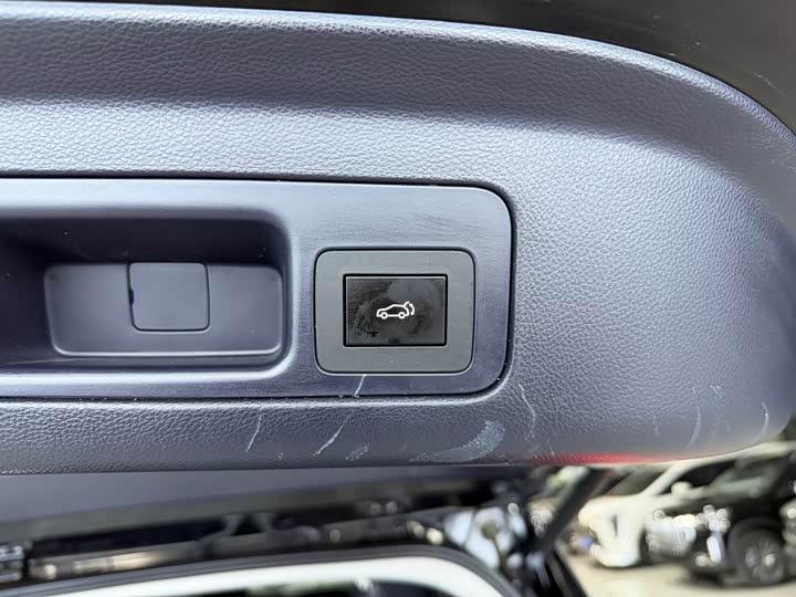 Фото 19 - GAC Trumpchi M8