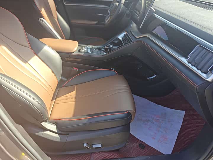 Фото 10 - BYD Song Plus