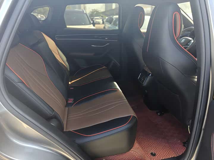 Фото 11 - BYD Song Plus