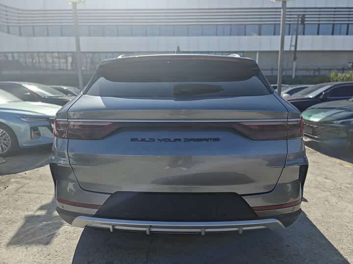 Фото 17 - BYD Song Plus