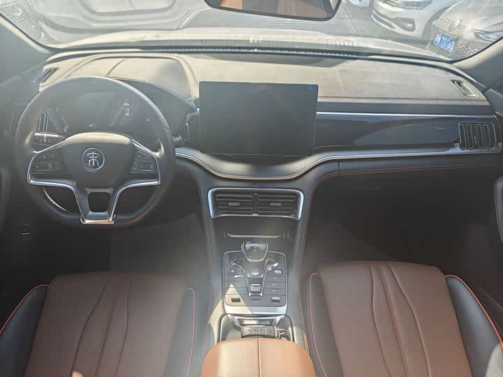 Фото 7 - BYD Song Plus