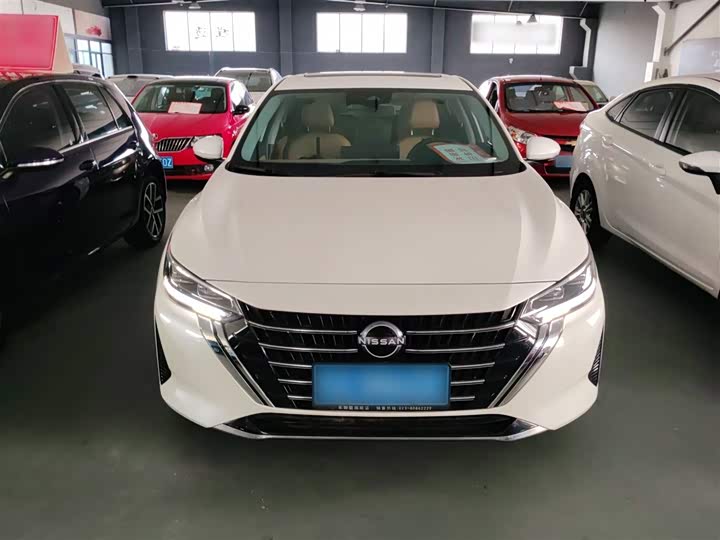 Фото 3 - Nissan Sylphy