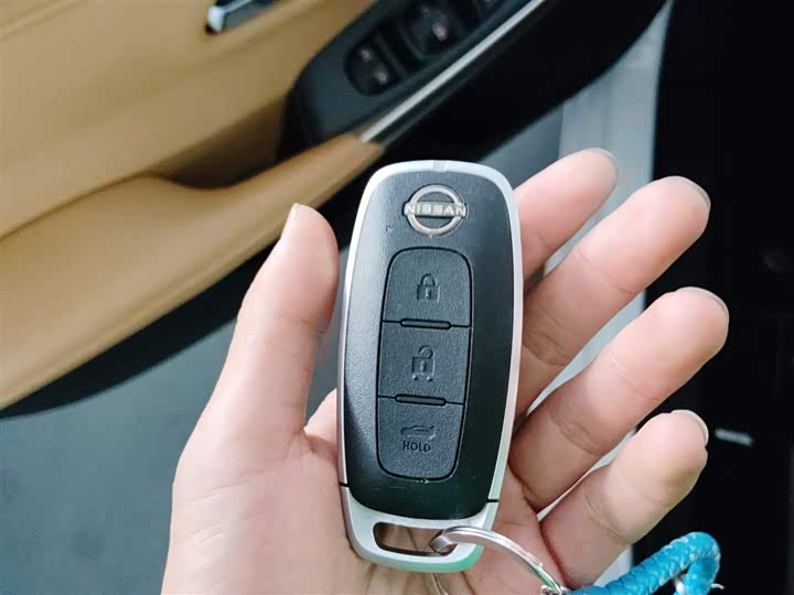 Фото 9 - Nissan Sylphy