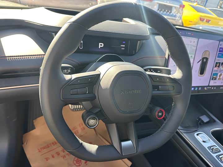 Фото 10 - Xiaomi SU7