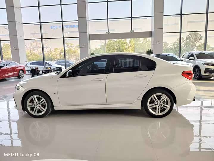 Фото 8 - BMW 1 Series