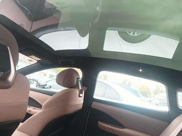 Фото 16 - Nissan N7